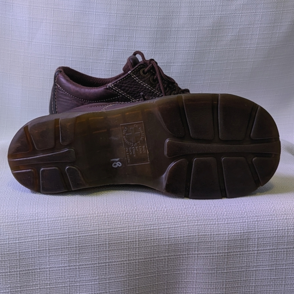 SOLD! Vintage Y2K Daisy Dr. Marten Oxfords - Picture 5 of 15